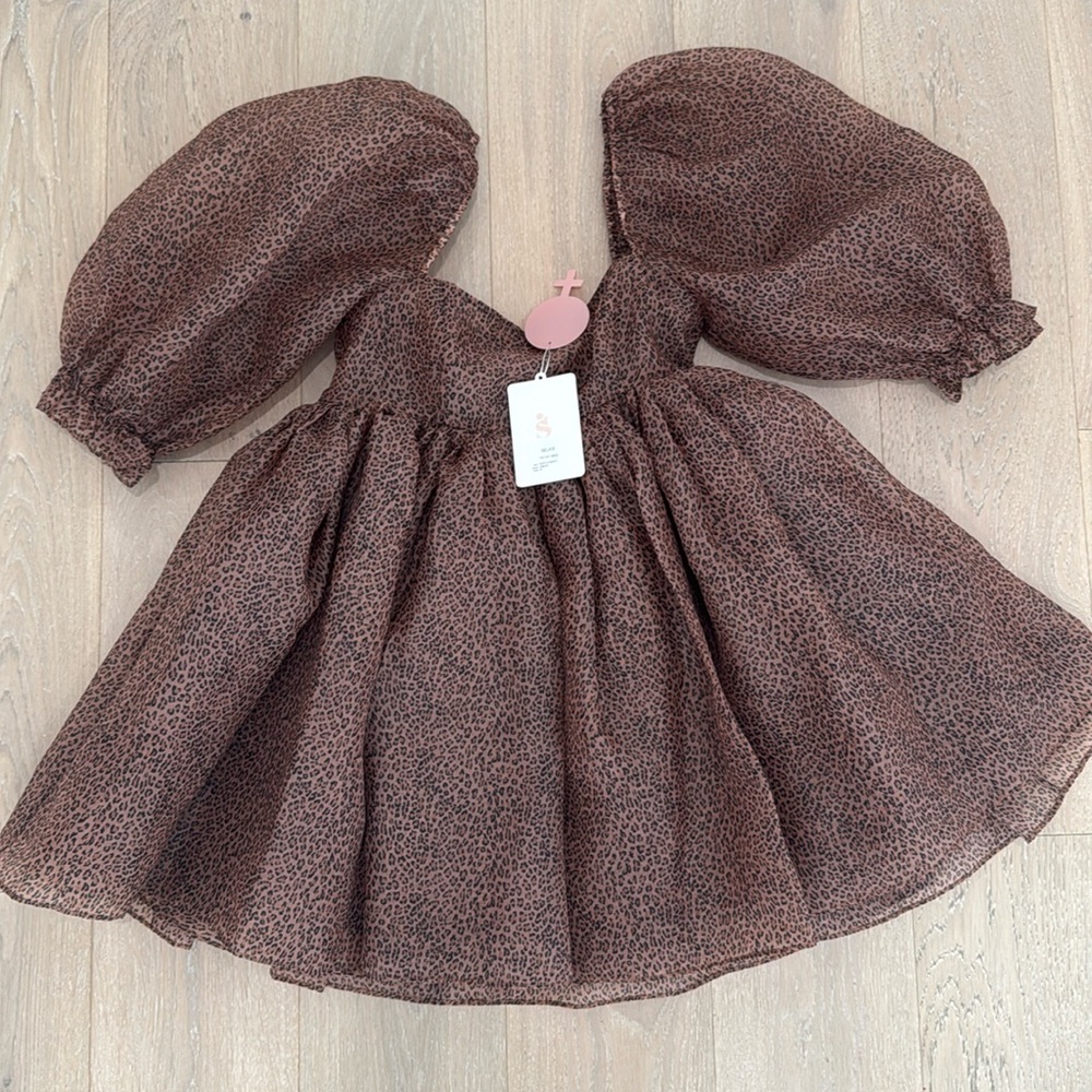 Selkie leopard print puff dress - size medium, NWT attached